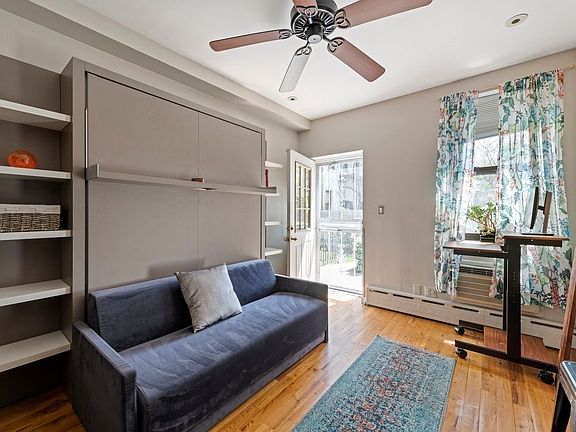 5th image of 82 Green St APT 1