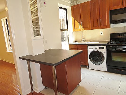 1st image of 357 Edgecombe Ave Floor 105-6