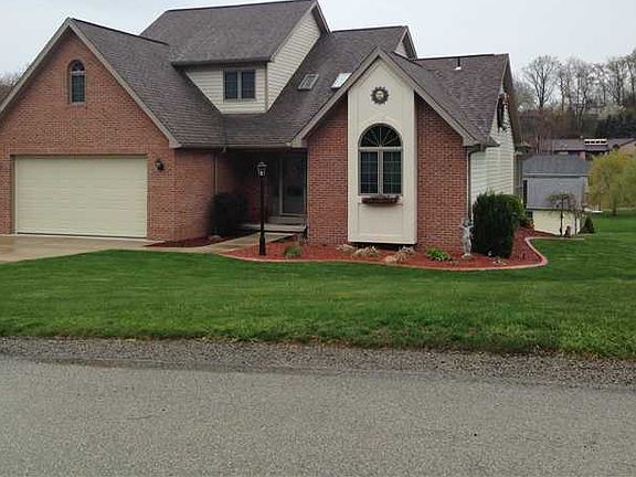 2nd image of 417 Meadowood Dr