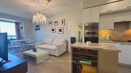 120 Harrison Garden Blvd #1125 Photo 1