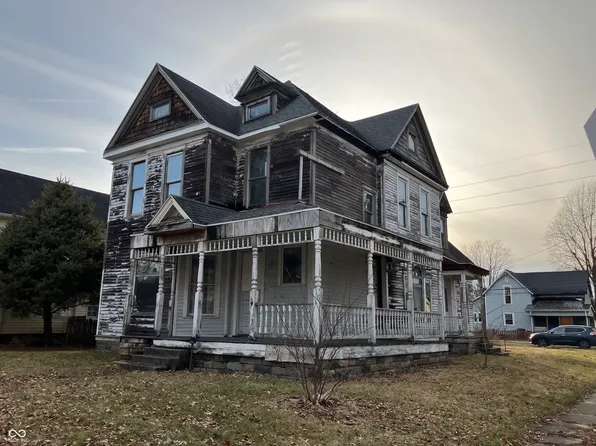 802 S Anderson St, Elwood, IN 46036