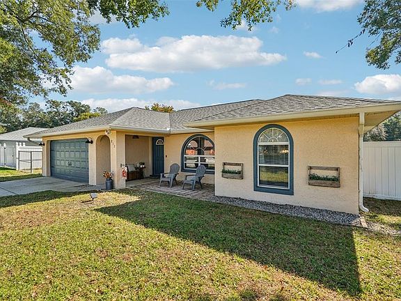 2nd image of 812 Ridge Ave