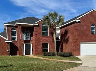 1610 Tahiti Dr, Gulf Breeze, FL 32563