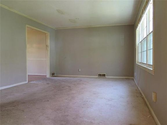 5th image of 7591 High Dr