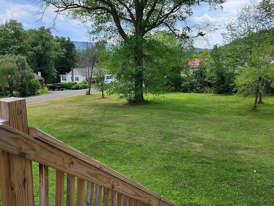 2435 Woodward Ave 2, Lock Haven, PA 17745 Zillow