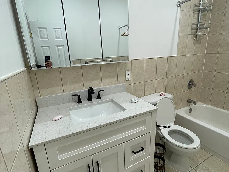114 Essex St #1 — Photo 8