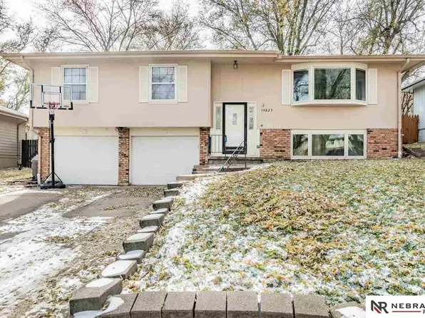 14823 L St, Omaha, NE 68137