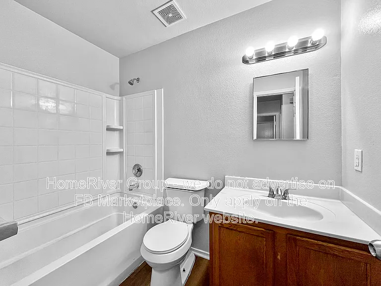 2800 Crockett Pl — Photo 13