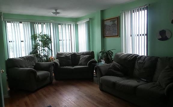 2nd image of 1928 Obrien Ave