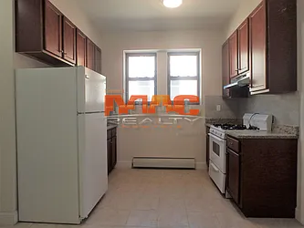 Rented by MAC Realty NY