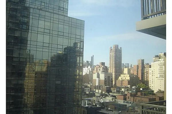 Rented by Corcoran | media 14