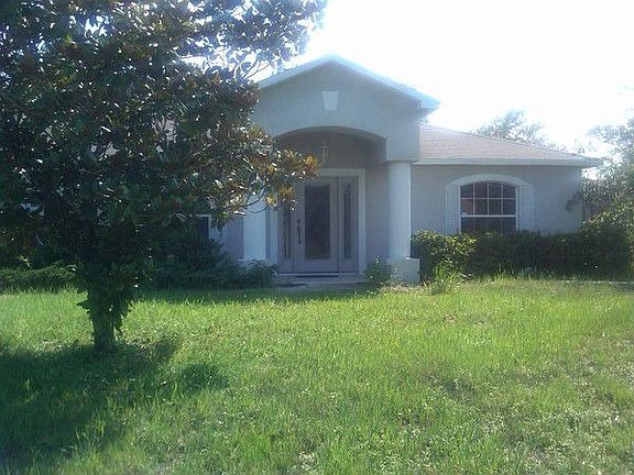 2nd image of 848 Crestwood Ave