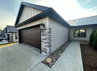 1007 Sycamore Ln, Millersburg, OH 44654