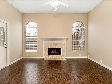 4249 Pinewood Dr — Photo 16