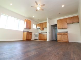 1847 W Florence Ave #204, Los Angeles, CA 90047