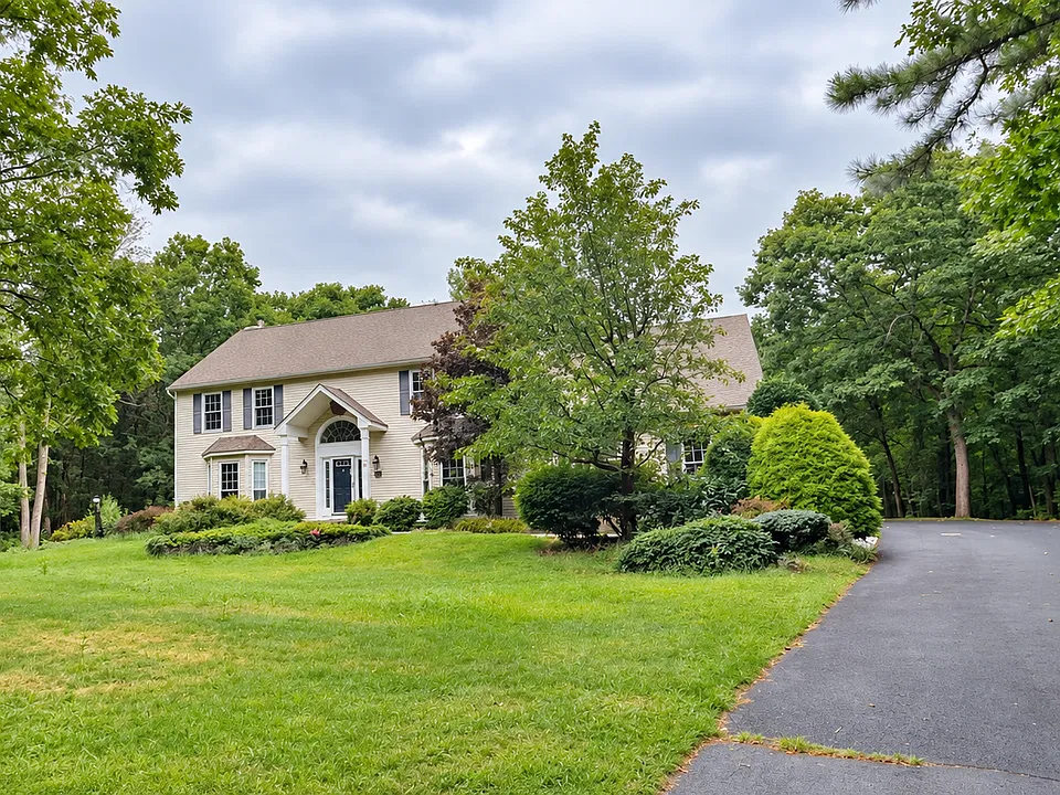 49 Cottonwood Dr