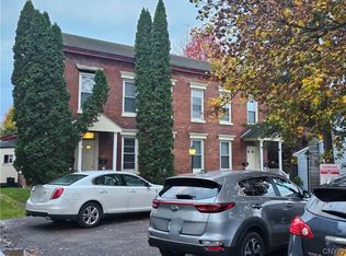 35 Mill Pl, New York Mills, NY 13417