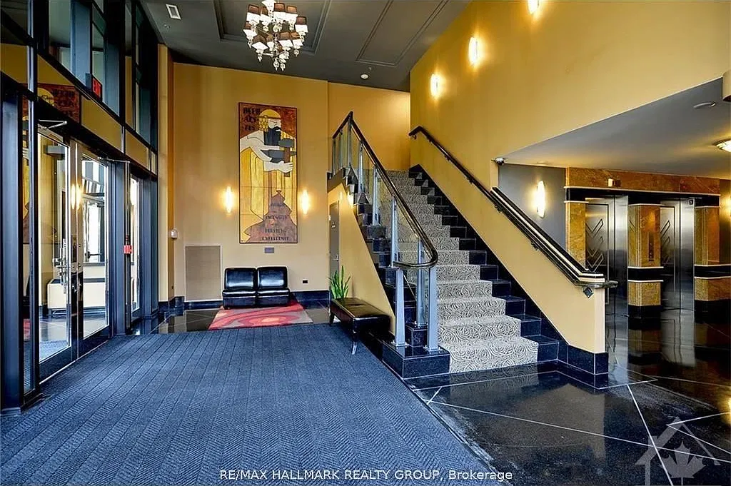 245 Kent St — Photo 4