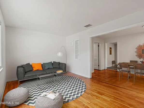 2949 BARRETT Road, Jacksonville, FL 32246