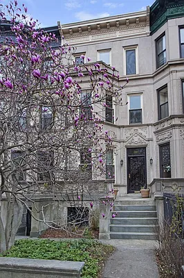 Sold by Corcoran | media 20