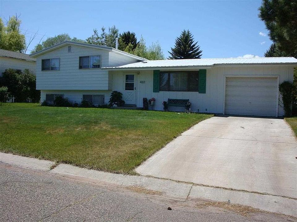 1st image of 410 Gagon Dr
