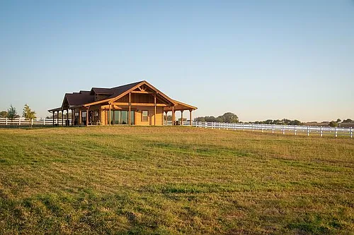 1101 County Road 140 Photo 1