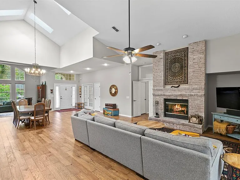 8412 Ridgebrook Cir — Photo 34