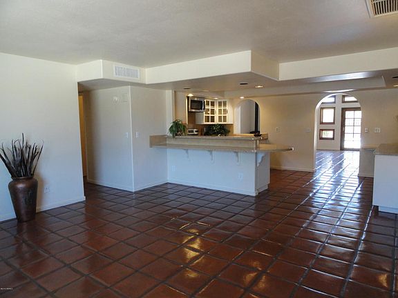 4th image of 10060 E Sarah Ann Pl