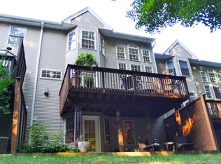 42 Rock Creek Woods, Lambertville, NJ 08530