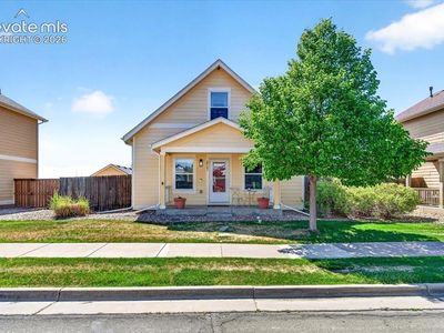 2721 Quarterland St, Strasburg, CO, 80136
