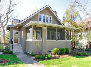 385 Herrick Rd, Riverside, IL 60546