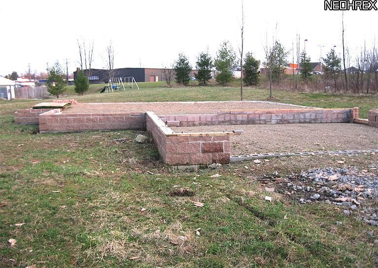 2nd image of 14895 Meadowlark Ln