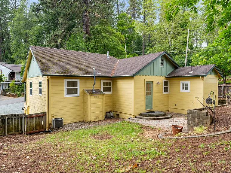 231 Glenbrook Dr — Photo 14