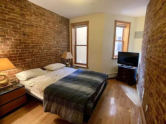 Rented by Corcoran | media 1