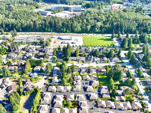 14177 103rd Ave #17, Surrey, BC V3T 0K4