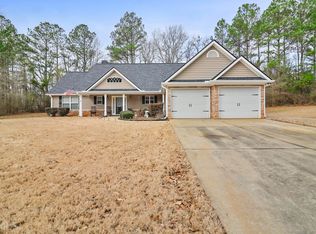 110 Woodlands Dr, Jackson, GA 30233