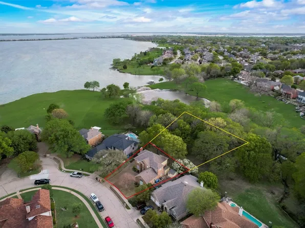 4411 Scenic Ct, Rowlett, TX 75088