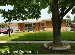 2311 Arthur Ave, Rockford, IL 61101