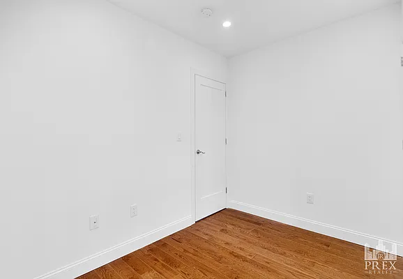 Rented by PREX Realty Corp | media 31