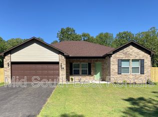 215 Round Mountain Rd, El Paso, AR 72045