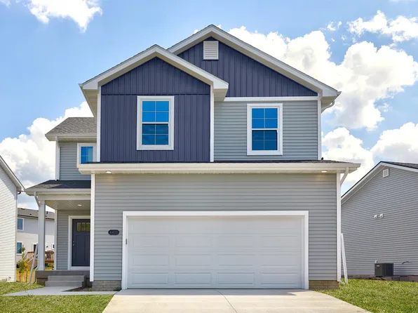 4401 Honey Bee Rdg, Des Moines, IA 50317