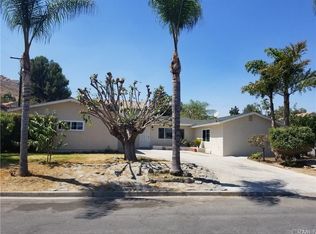 4211 Estrada Dr, Riverside, CA 92509