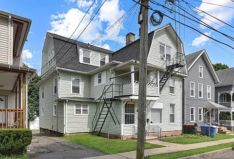 41 S 3rd St #1 Photo 1