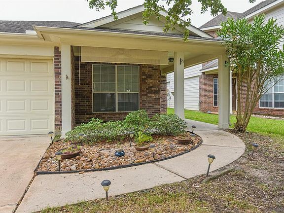2nd image of 20223 Stonegrove Ct