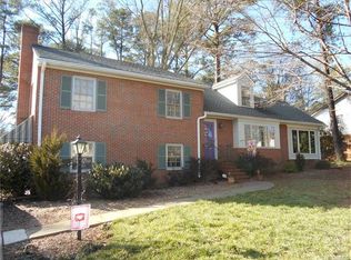 2600 Devenwood Rd, North Chesterfield, VA 23235