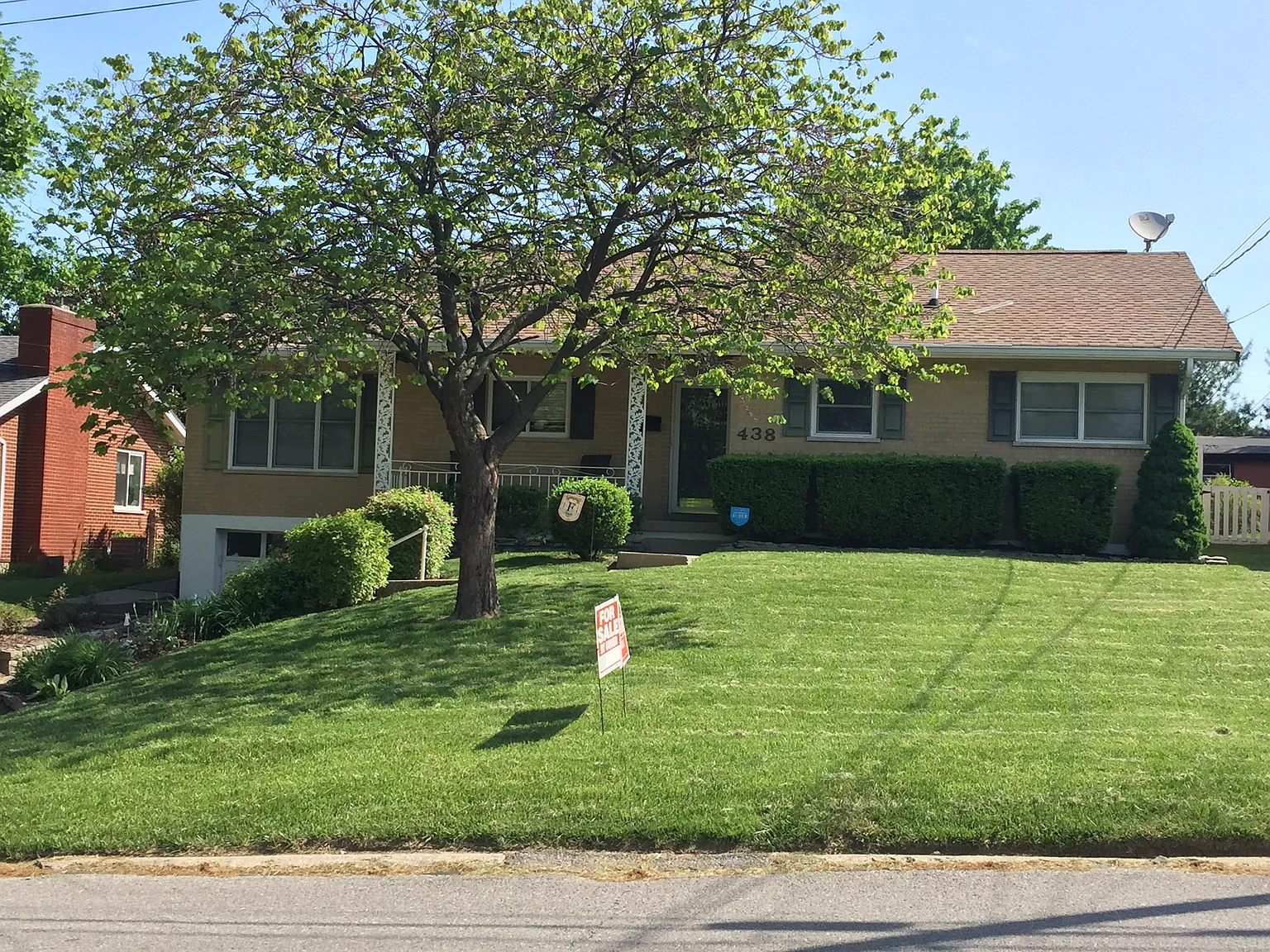 438 McAlpin Ave photo 1