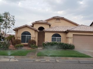 4414 E Cedarwood Ln, Phoenix, AZ 85048