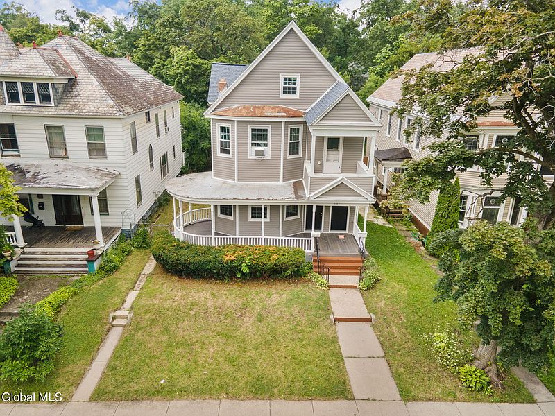 2nd image of 1109 Glenwood Boulevard