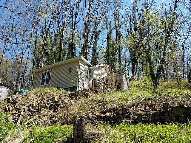 1st image of 2020 Franklin Dr