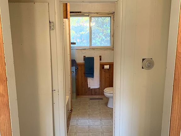 3rd image of 5520 S White River Trl